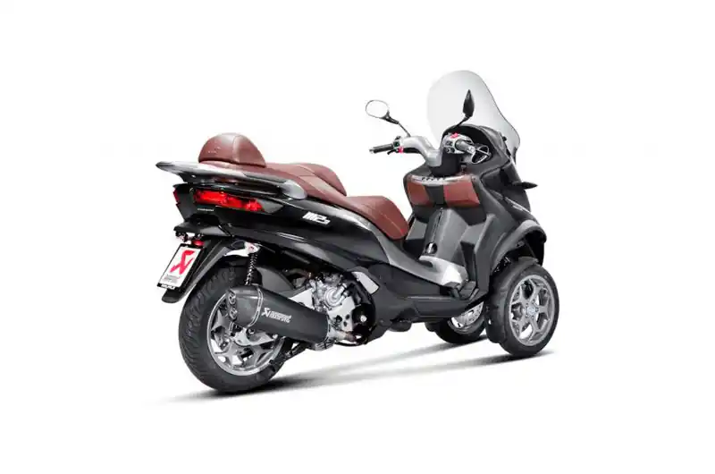 Solo Por Tiempo Limitado Silenciador de escape Akrapovic Inox Negro | Piaggio MP3 500 2008-2016
