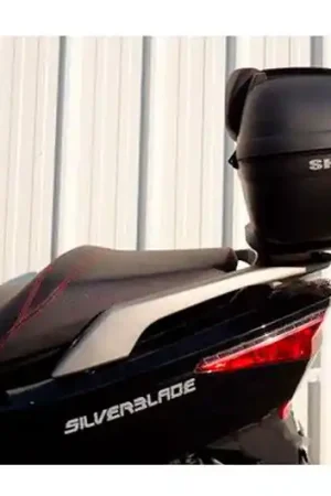 Rebajas Soporte de fijacion de maleta Shad | Keeway Silver Blade 125 i 2012-2018