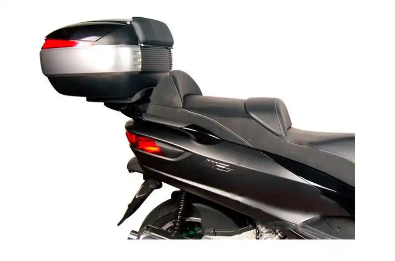 Ordena Ya Soporte de fijacion de maleta Shad | Piaggio MP3 300 / MP3 500 i.e. ...