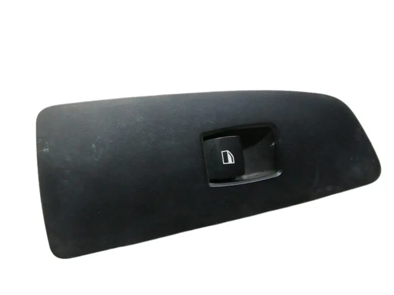 Imprescindible (Must-Have) MANDO ELEVALUNAS DELANTERO DERECHO PA6GK20GF10