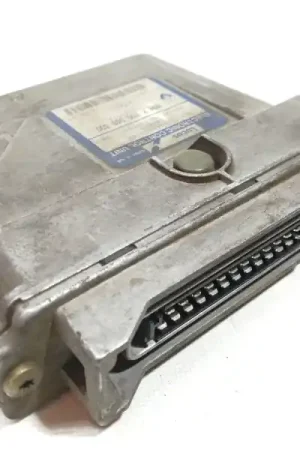 Original CENTRALITA MOTOR UCE 7700107773 139561 / HOM 7700868300 / 7700107773 DCN R04080010D / 80760E