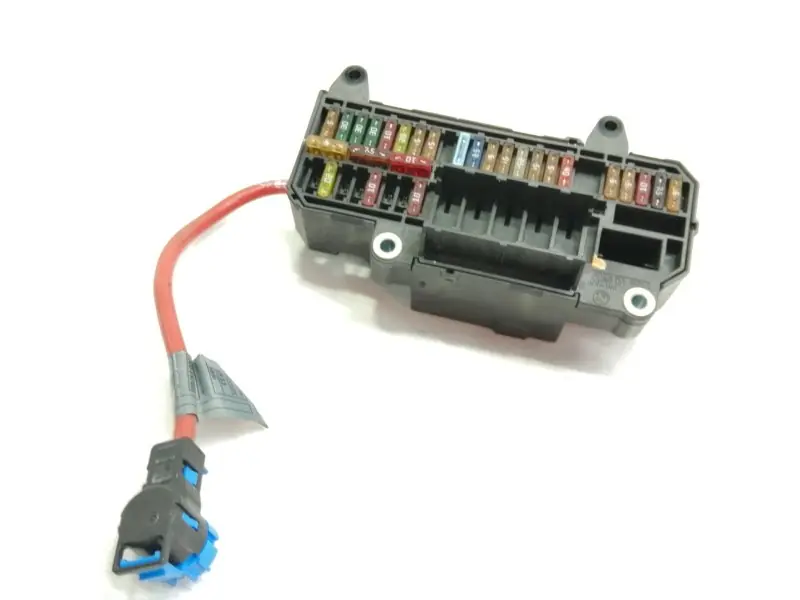CAJA RELES / FUSIBLES 10688710 Mejor Precio
