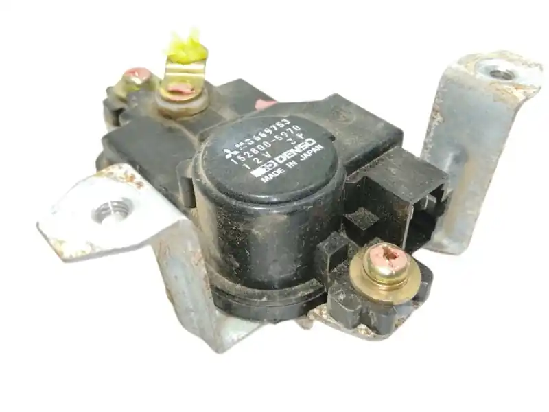 MOTOR CIERRE CENTRALIZADO TRASERO IZQUIERDO MB669753 Mejor Calidad