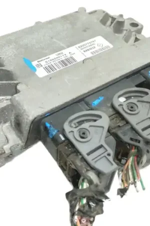Precio Bajo CENTRALITA MOTOR UCE 8200774747 S120200113A 8200700695