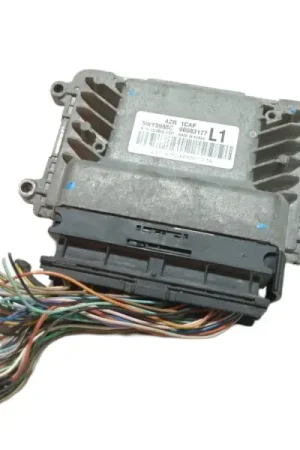Lujoso CENTRALITA MOTOR UCE 42R1CAF 96983177L1 5WY5968C