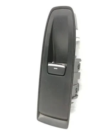MANDO ELEVALUNAS TRASERO DERECHO 83071FL210 Rebajas