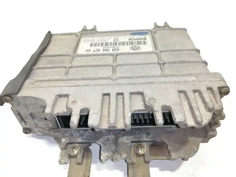 Ordena Ya CENTRALITA MOTOR UCE 030906027AA