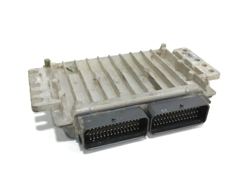 CENTRALITA MOTOR UCE S010016037E1 96487150 1AKD96487150 Última Versión