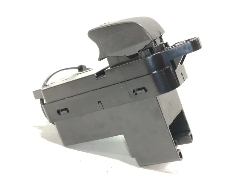 Alta Calidad MANDO ELEVALUNAS DELANTERO DERECHO GP9A66370