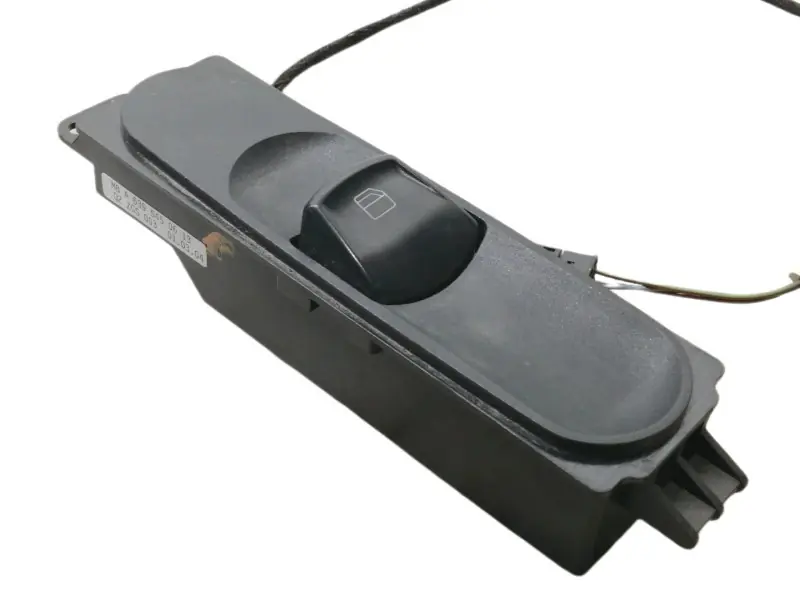 MANDO ELEVALUNAS DELANTERO DERECHO A6395450613 Q2ZGS003 Oferta Especial
