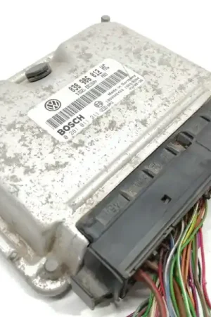 CENTRALITA MOTOR UCE 038906012HC Económico