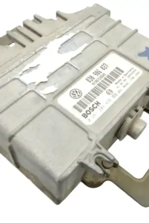 Oferta Especial CENTRALITA MOTOR UCE 030906027 B009620117361660 0261204436