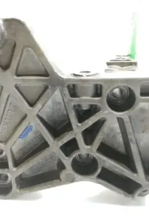 SOPORTE MOTOR DERECHO 8200633253 Original