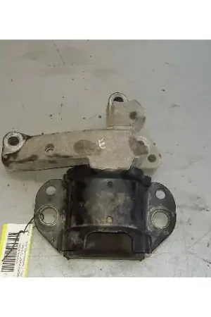 SOPORTE MOTOR DERECHO 7700415087 Bestseller