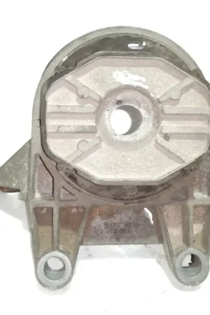 SOPORTE MOTOR IZQUIERDO 51711216 Nueva Colección
