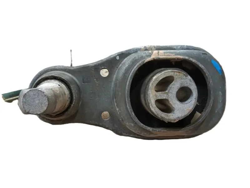Exclusivo SOPORTE MOTOR TRASERO A2472400600