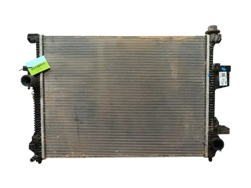 Liquidación RADIADOR AGUA 302000021AA T95258C